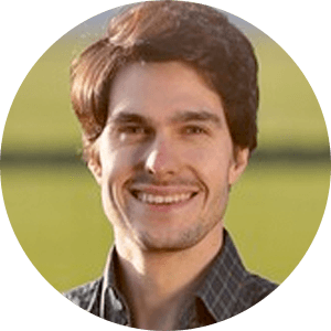 Pedro Liñan Headshot